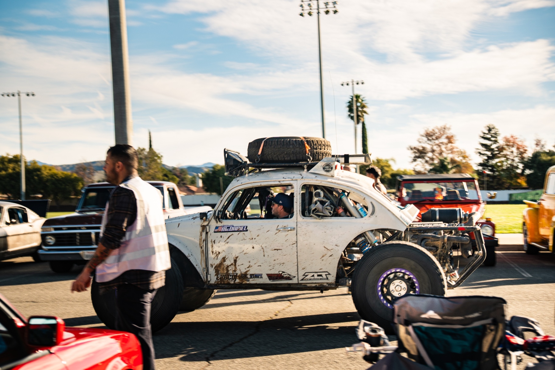 Baja bug race build rolling through the meet
